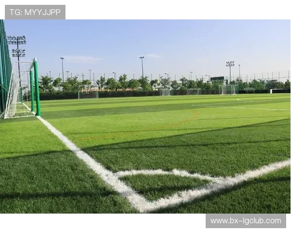 石泉人造草足球场位置及周边设施介绍